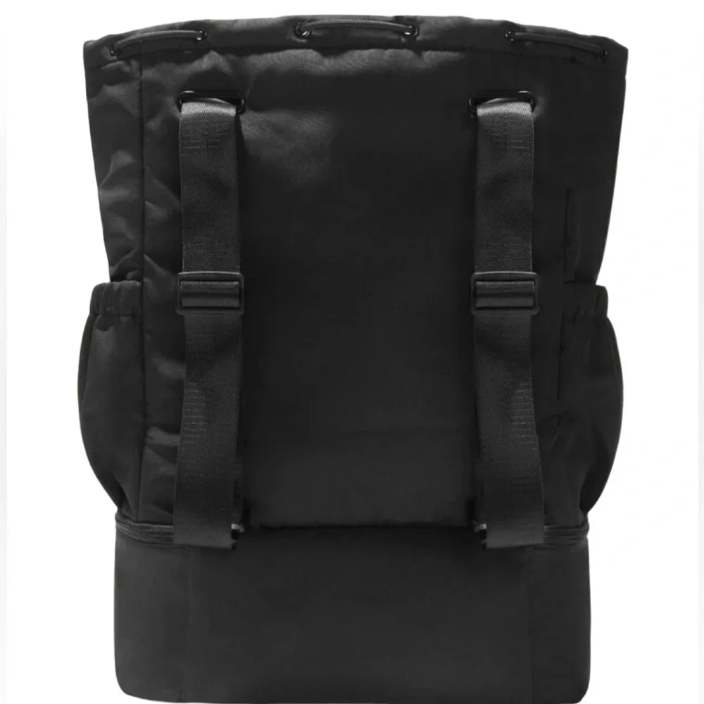 Beyond Yoga NWT Convertible Backpack Black